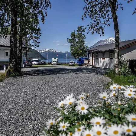 Cabin In Kinsarvik With Sea View Kinsarvik